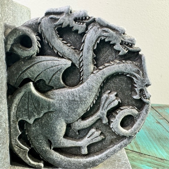 Game Of Thrones Fire And Blood Bookends HBO 2013 - Picture 15 of 16